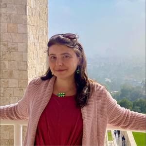 Meet your Posher, Sabina